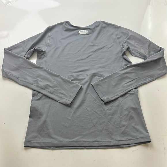 Under Armor kid’s long sleeve shirt B4-14 - Picture 3 of 3